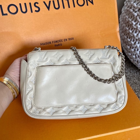 SOLD ✘ ʟᴏᴜɪs ᴠᴜɪᴛᴛᴏɴ ᴇᴍᴘʀᴇɪɴᴛᴇ ʟᴇᴀᴛʜᴇʀ ʜᴀɴᴅʙᴀɢ - Picture 4 of 8